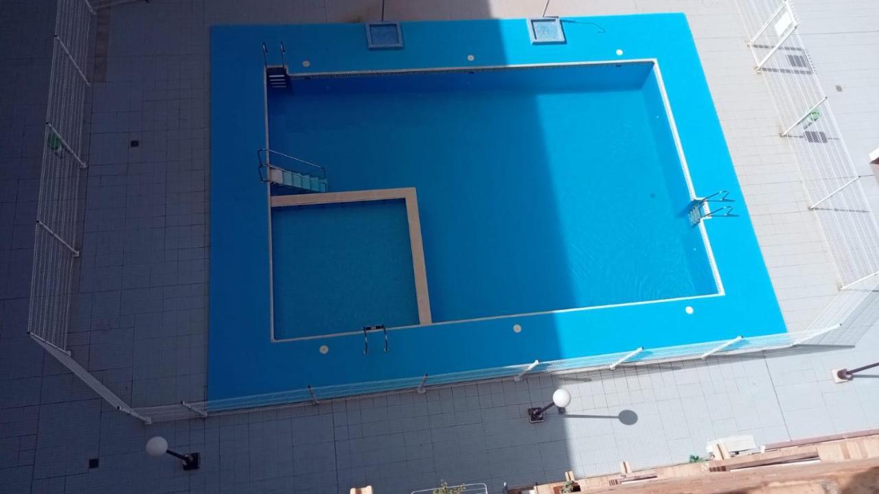 Sentral Appartement In ตอร์เรเวียคา ภายนอก รูปภาพ